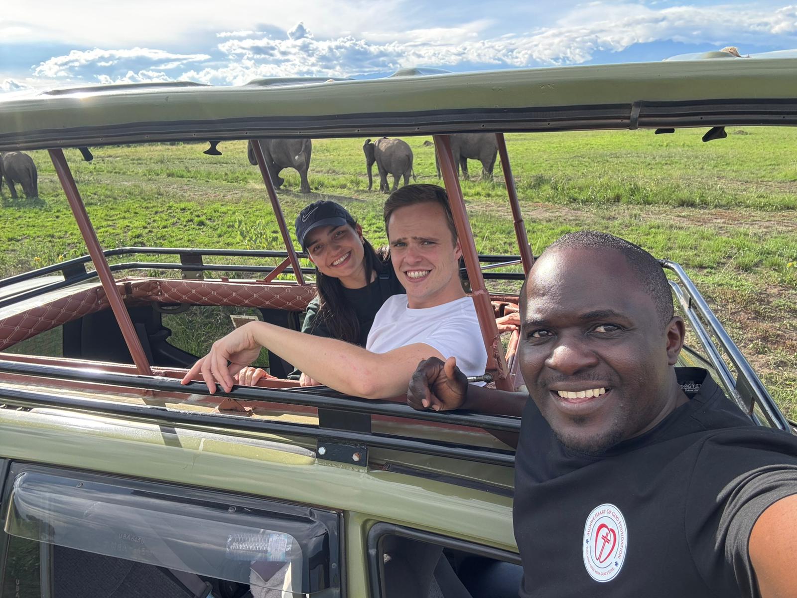 rent-car-and-driver-uganda-medi - Rent 4x4 Car Uganda 4x4 car rental Uganda with a professional driver-guide