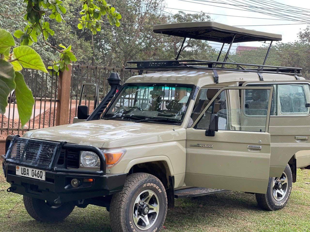 auto huren oeganda - safari land cruiser