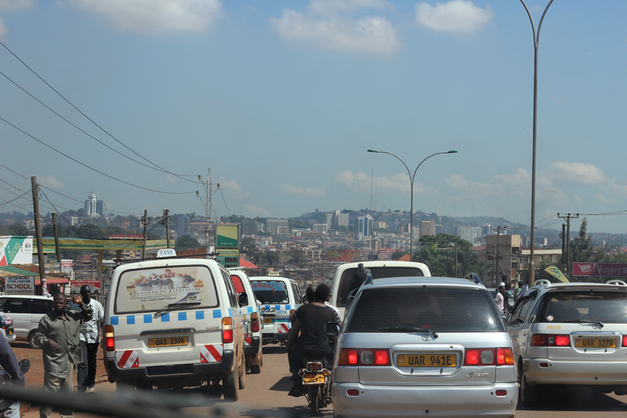 traffic-jam-kampala-city - Rent 4x4 Car Uganda Entebbe airport to Kampala city